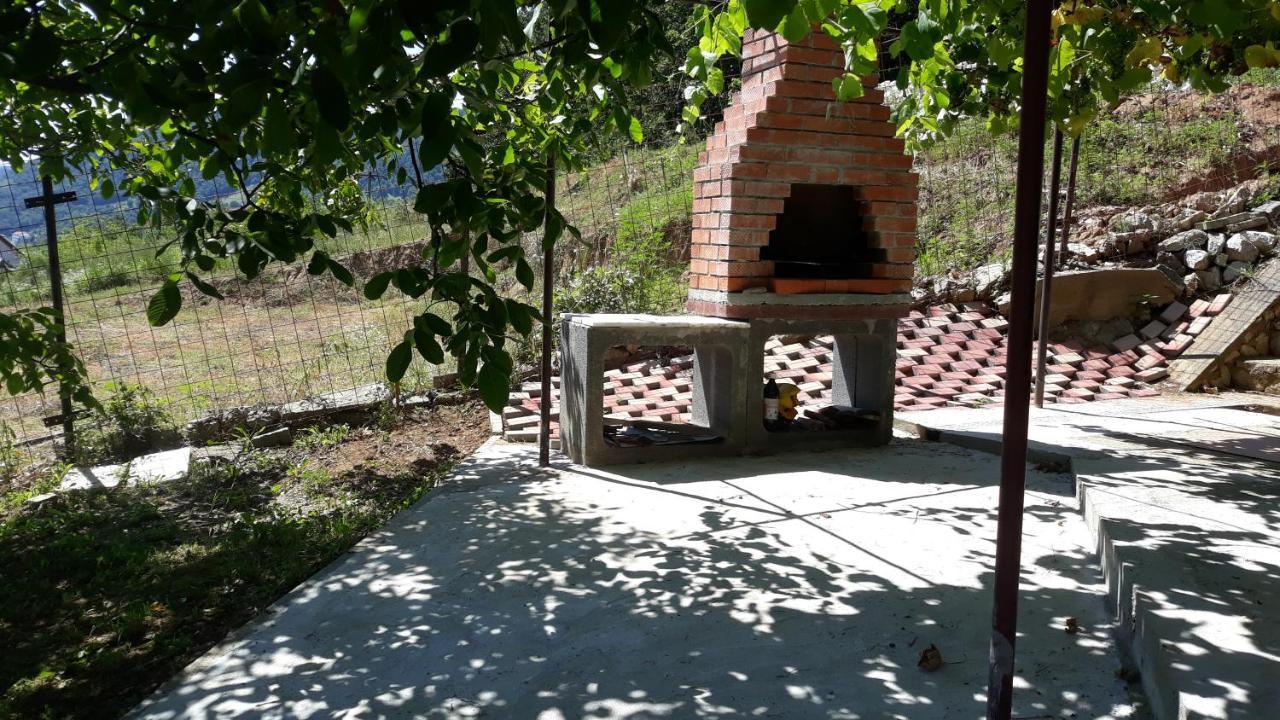 Casa Melania Villa Eselnita Exterior photo