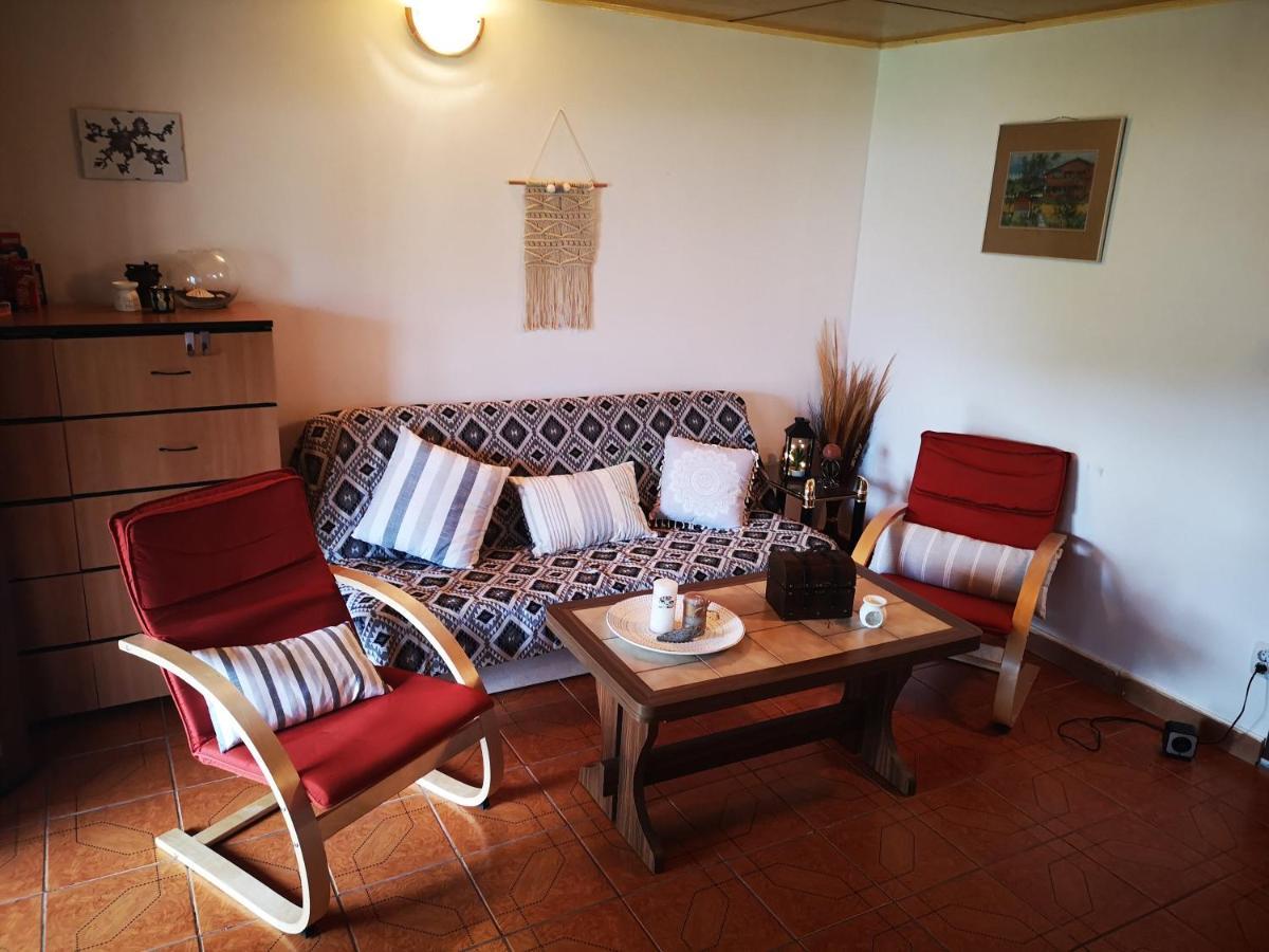 Casa Melania Villa Eselnita Exterior photo